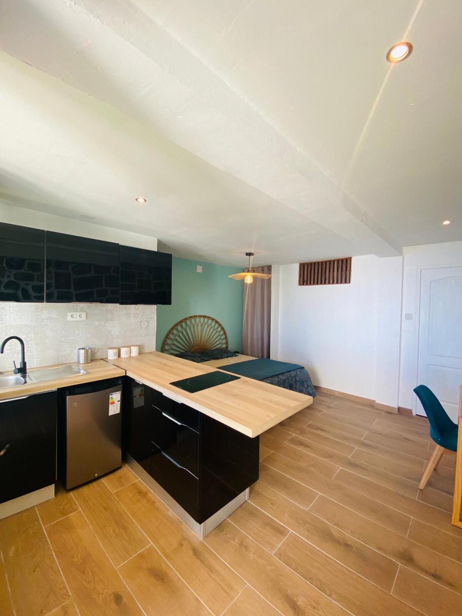 Ti Kaz Azura Apartment Saint-Denis Ngoại thất bức ảnh